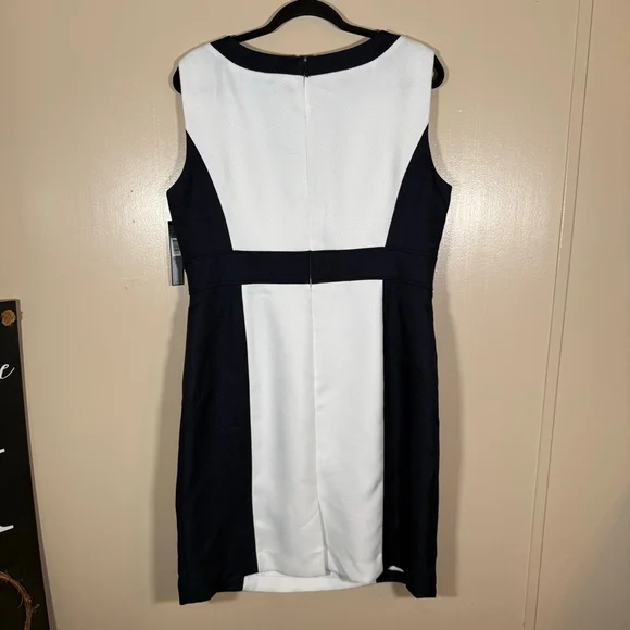 Tahari Arthur Levine Sleeveless Sheath Career Dress White Navy Colorblock 14 - Picture 2 of 8